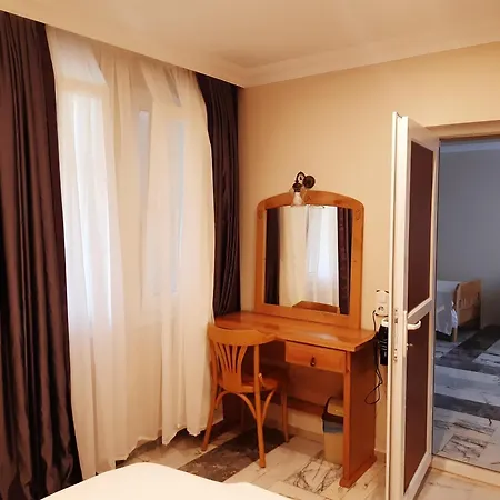 Отель Park - Adult Only Дальян